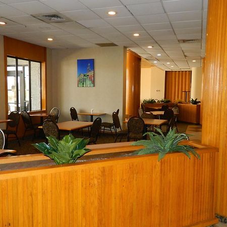 Howard Johnson Plaza Kansas City Hotel & Conference Center 外观 照片