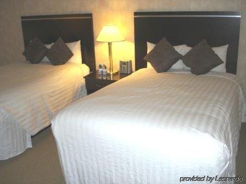 Howard Johnson Plaza Kansas City Hotel & Conference Center 外观 照片