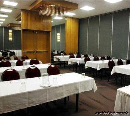 Howard Johnson Plaza Kansas City Hotel & Conference Center 外观 照片
