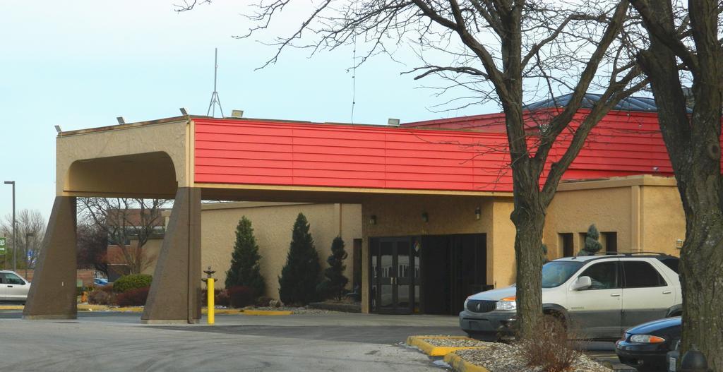 Howard Johnson Plaza Kansas City Hotel & Conference Center 外观 照片