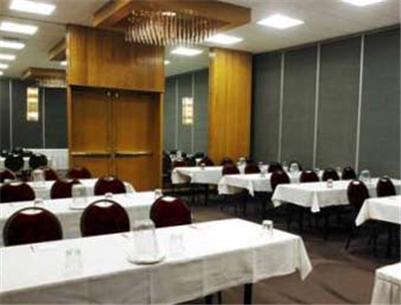 Howard Johnson Plaza Kansas City Hotel & Conference Center 设施 照片
